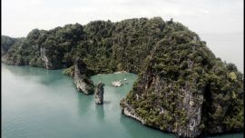 Archipelago-Cinema-by-Ole Scheeren