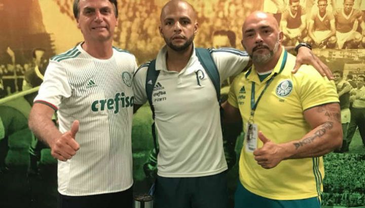 Jair Bolnoraro, hincha de Palmeiras