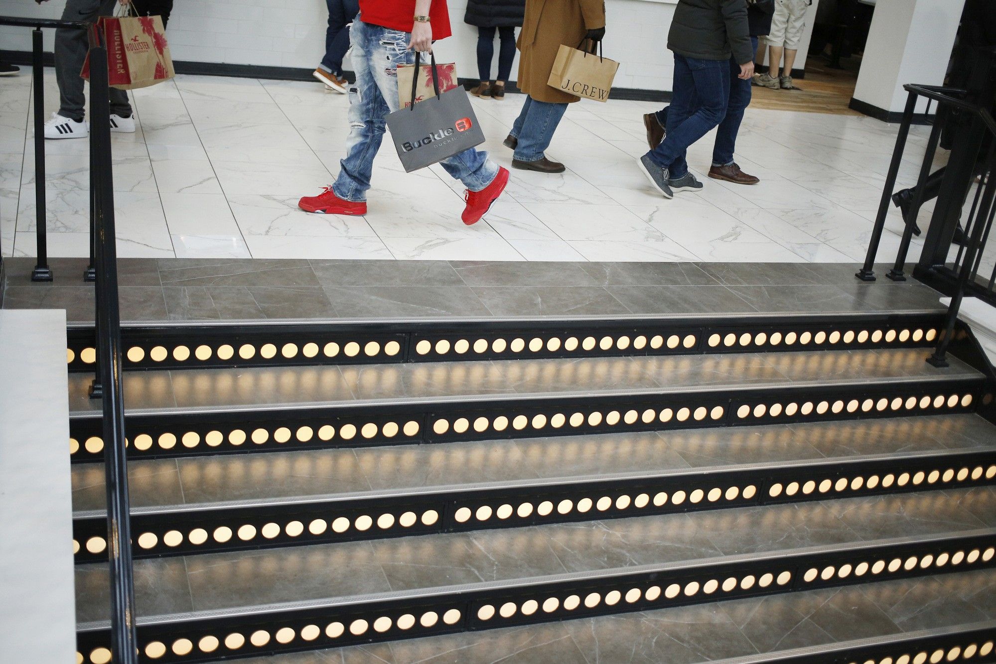 Shoppers Look For Post Christmas Sales At Easton Towncenter Mall 