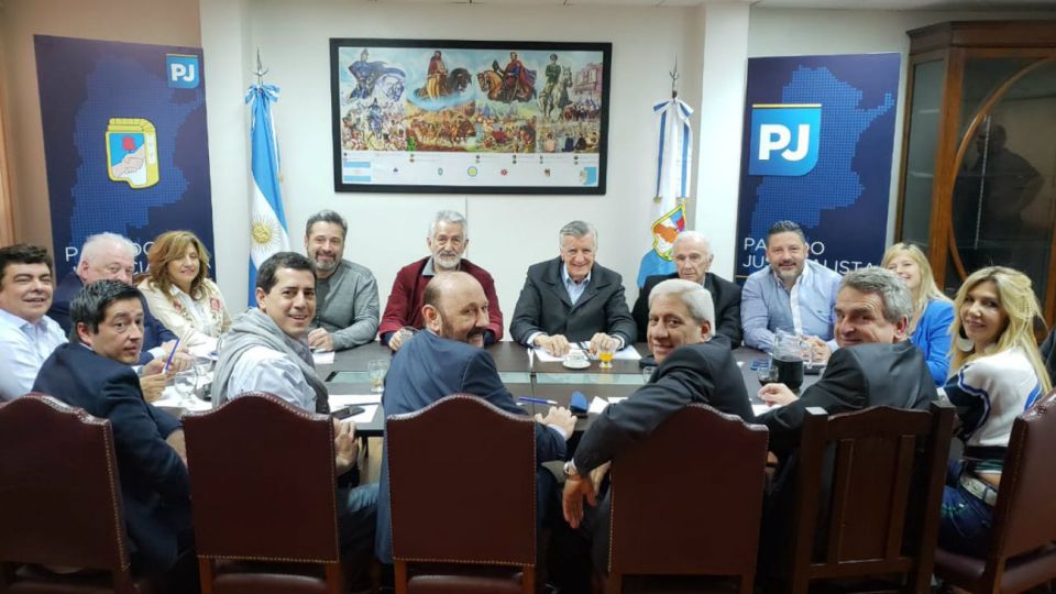 La Mesa de Acción Política de PJ se reunió este jueves para delinear su estrategia de cara a las próximas elecciones presidenciales.