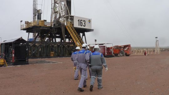 CUADROS. El gas sube 35% este mes y un 10% más en enero.