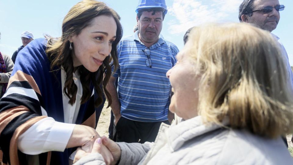 recorridas. Vidal estuvo ayer recorriendo una planta depuradora de residuos cloacales en Carmen de Areco.