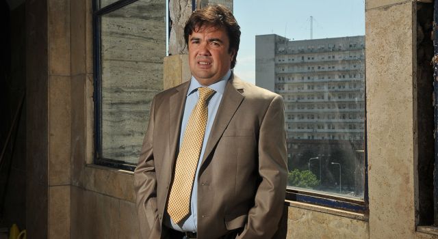 El fiscal federal Guillermo Marijuan denunció penalmente al secretario de Energía Javier Iguacel por las compensaciones en las tarifas de gas.