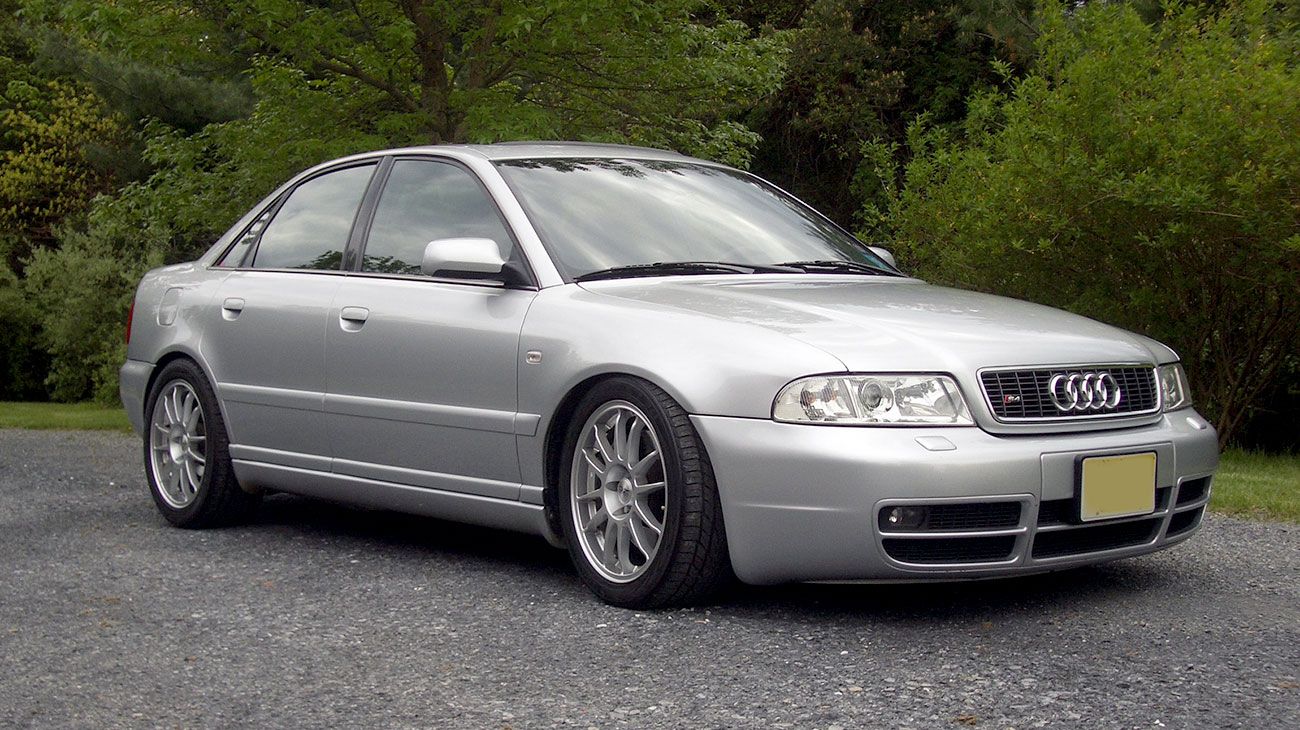 Audi S4 modelo 2001