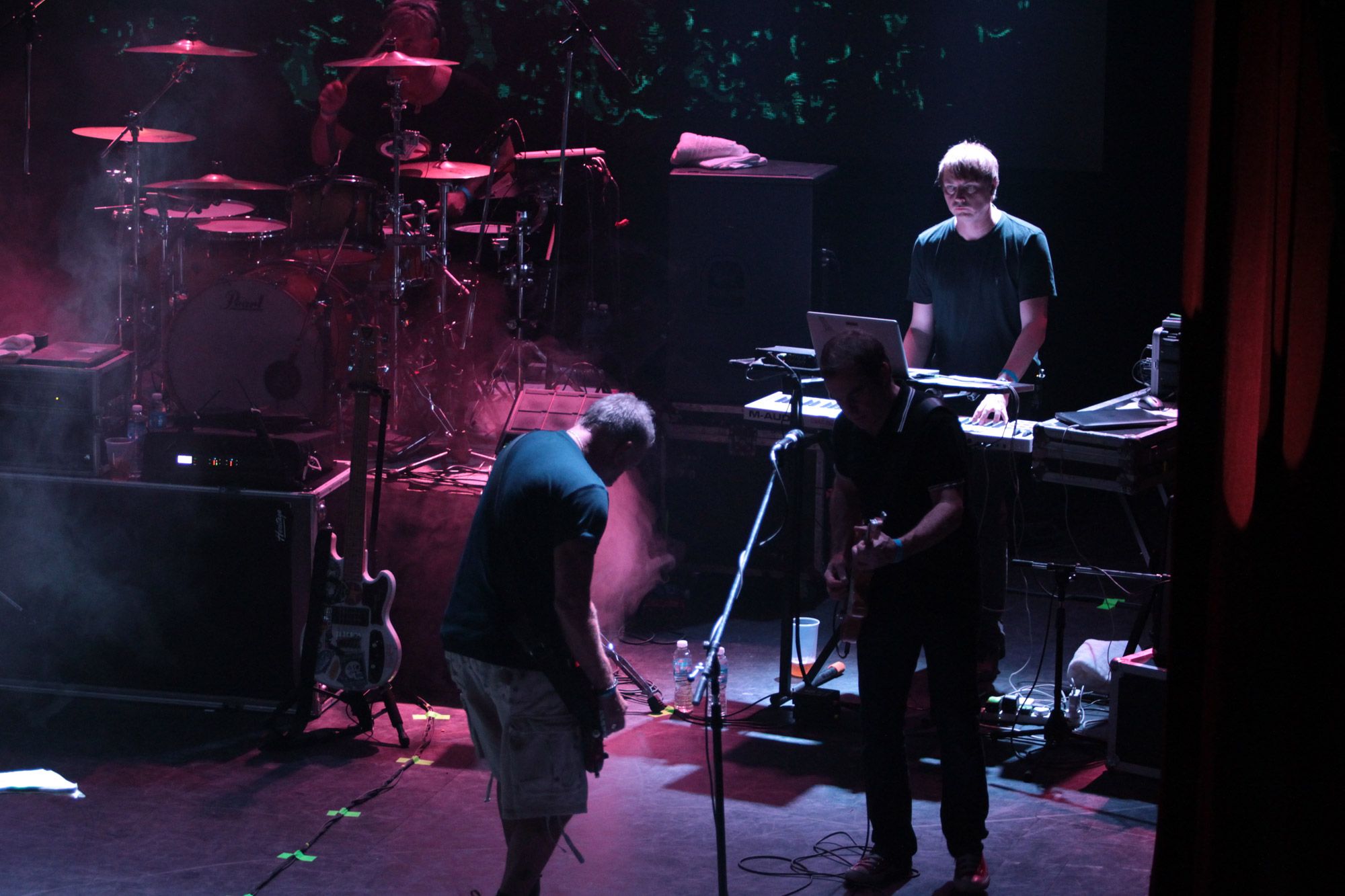 El show deslumbrante de Peter Hook en la Argentina.