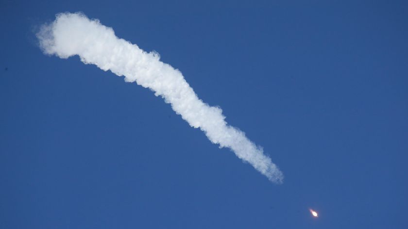 La nave Soyuz tuvo que realizar un aterrizaje de emergencia y los astronautas están vivos
