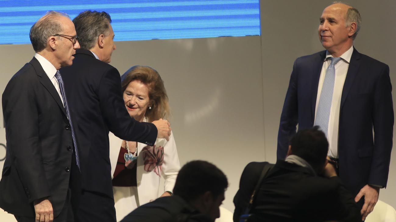 El Gobierno le baja la tensión al fallo de la Corte pero apunta a Lorenzetti