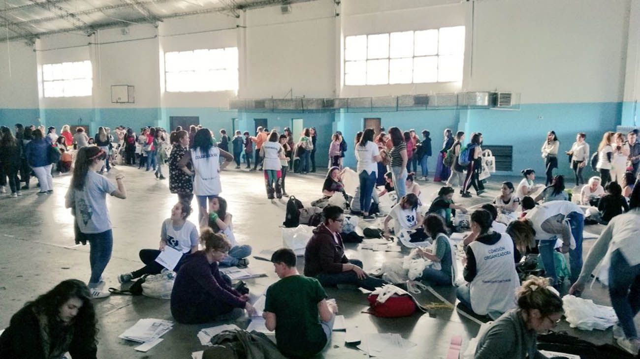 Las actividades se llevan a cabo en escuelas y diferentes espacios. 