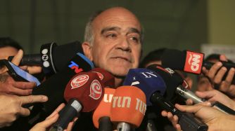 Juez Carzoglio.