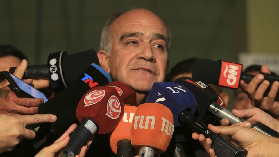 Juez Carzoglio.