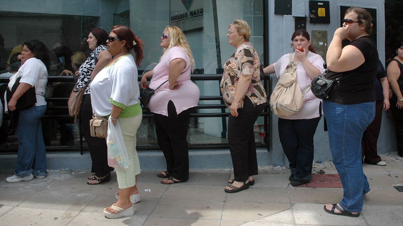 La obesidad es una epidemia mundial, y en el país la enfermedad afecta a dos de cada diez adultos y al seis por ciento de chicos en edad escolar; esta información, entre otros datos, fue el fundamento para la realización del decreto.