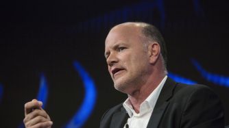 Forget Goldman, Novogratz Says He’s Building `Drexel of Crypto'