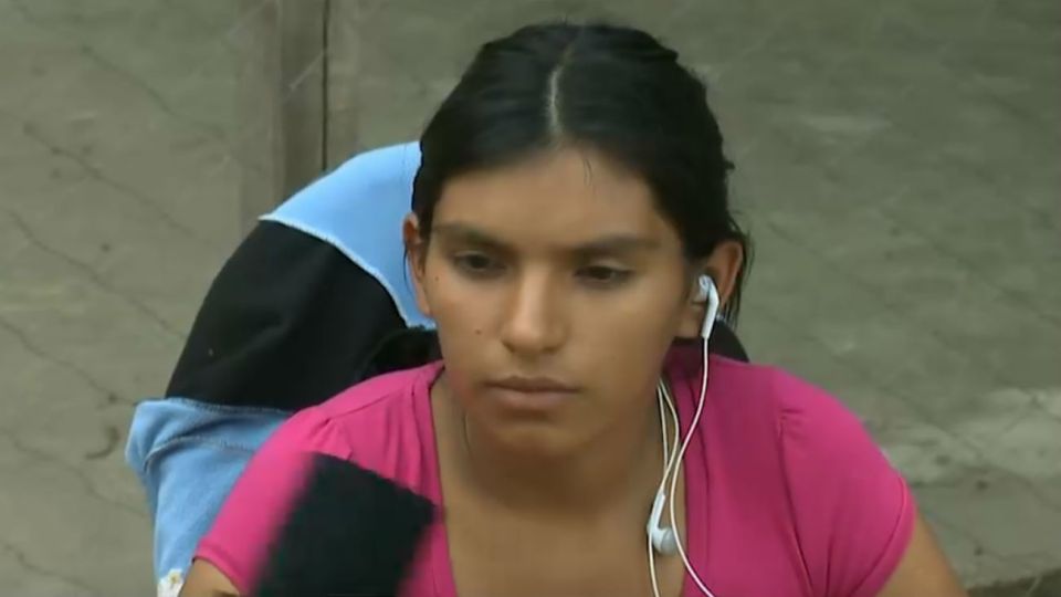 Leonela Ayala, pidiendo la aparición de Sheila en la Televisión.