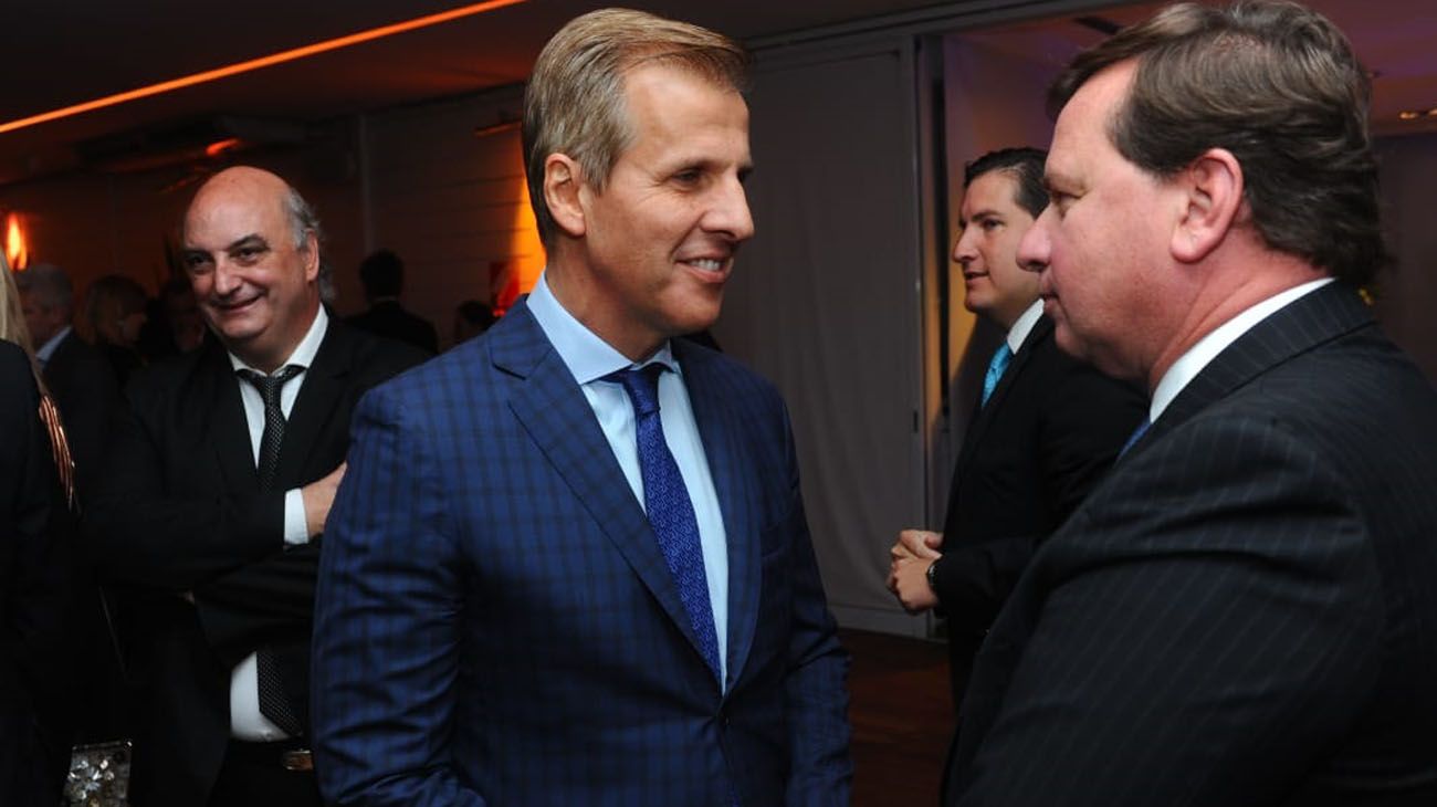 Martín Redrado, presente en la Cena Anual de la Fundación INECO, realizada en el Yatch Club de Puerto Madero.