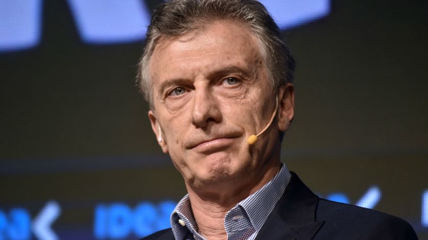 Agradezco a los argentinos cómo le pusieron el hombro a la devaluación Agradezco a los argentinos cómo le pusieron el hombro a la devaluación
