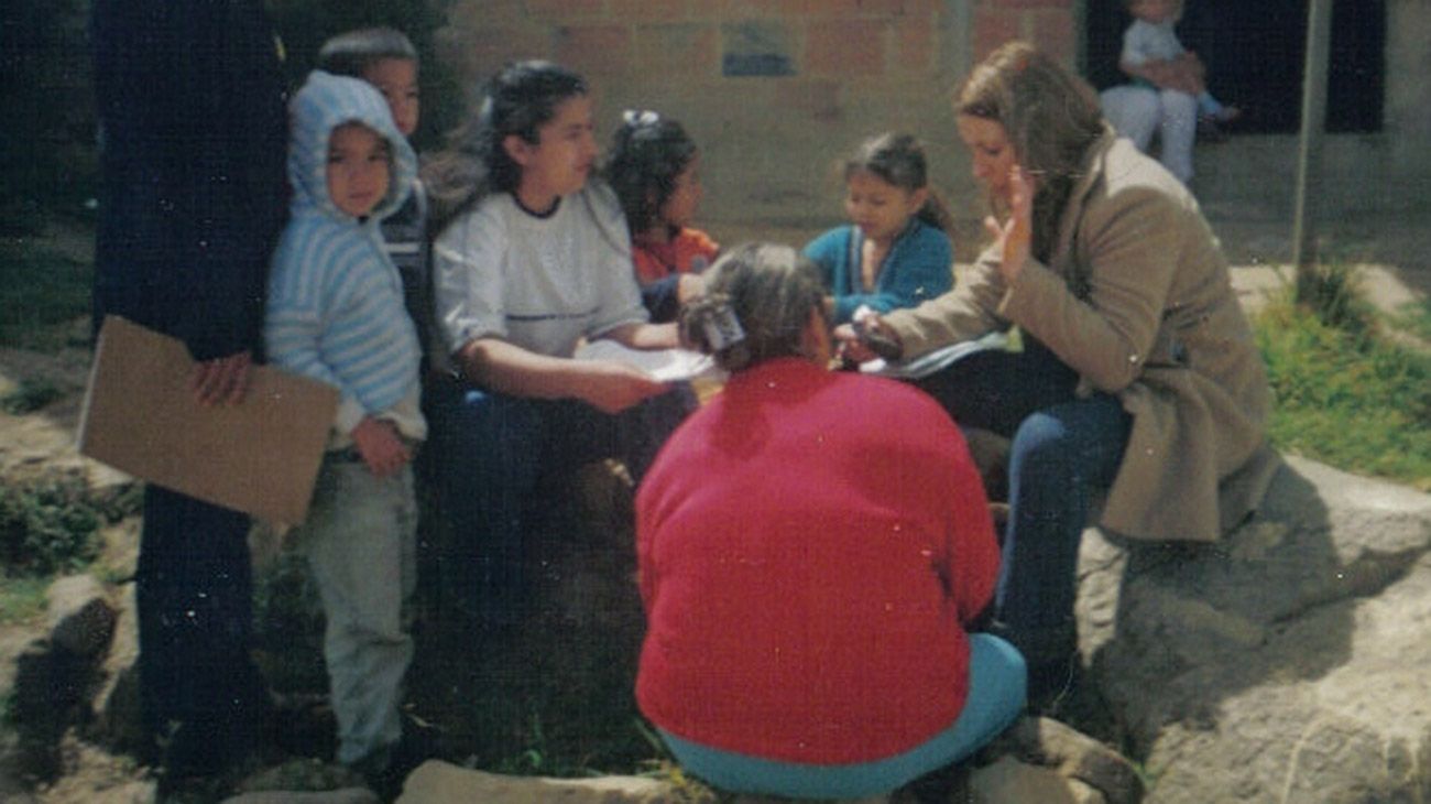 Colombia, Soacha, Karen Marón con desplazados internos.