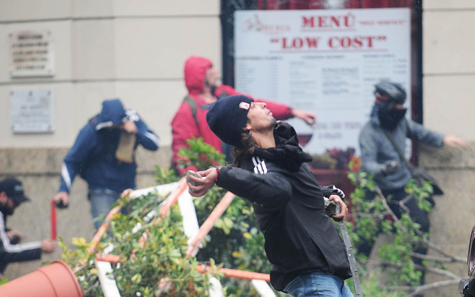 Incidentes en el congreso durante la votación del presupuesto