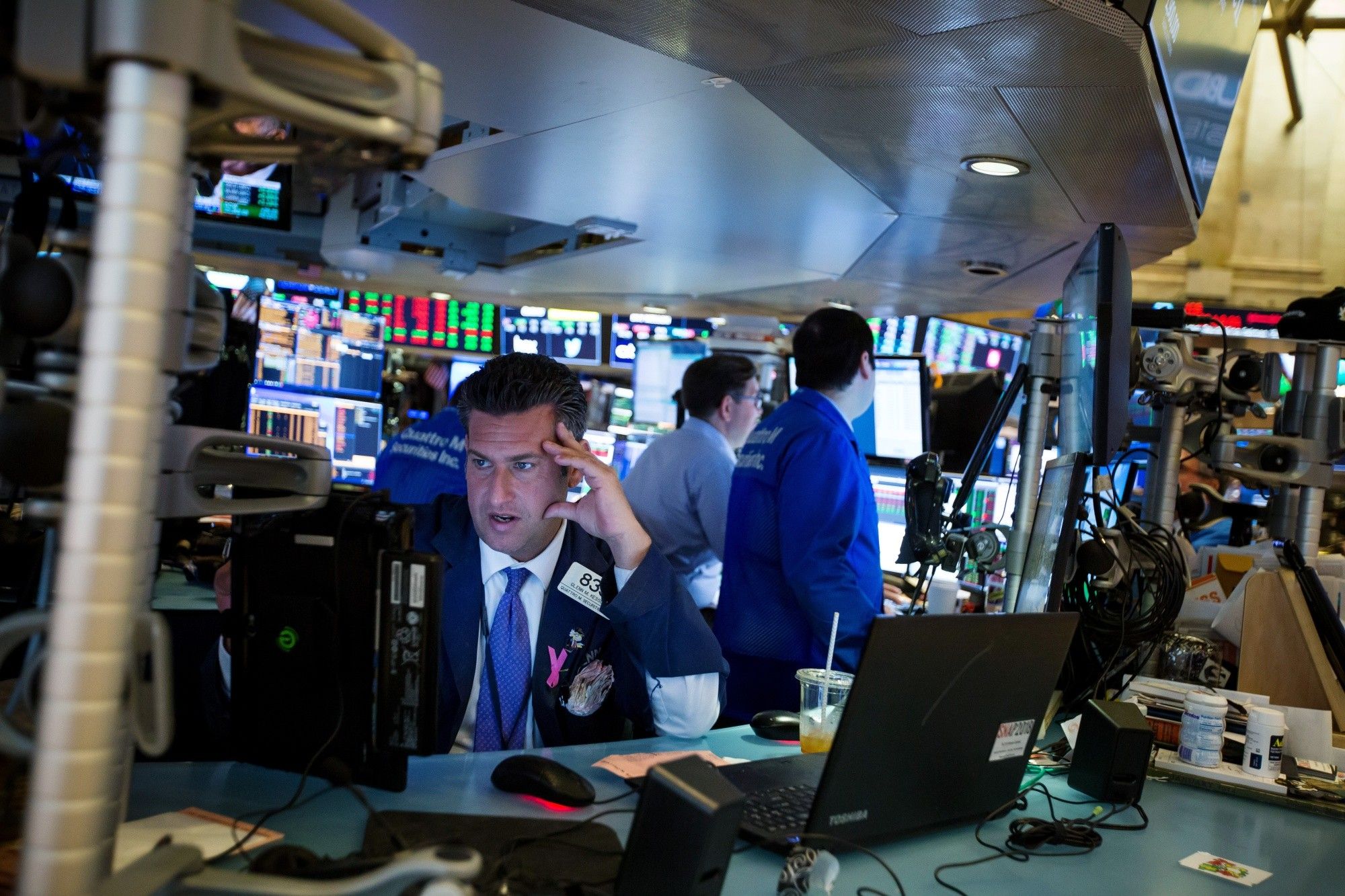 Trading On The Floor Of The NYSE As Stocks, Greenback Decline As Global Tensions Rise