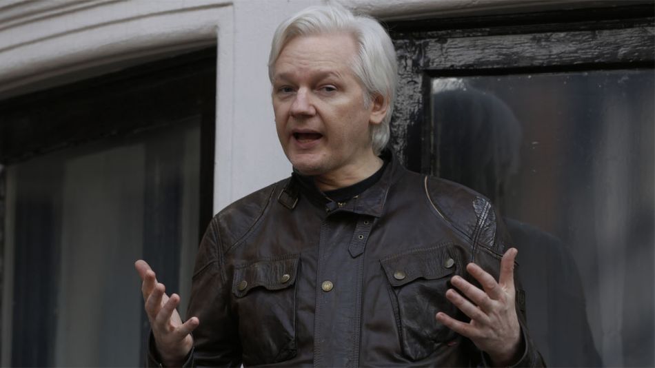Julian Assange permanece refugiado en la embajada de Ecuador desde 2012