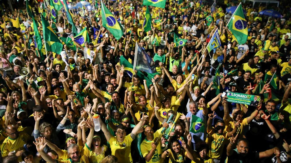 Bolsonaro, como Trump, supo encajar en los reclamos de la sociedad.
