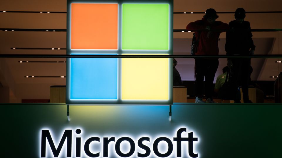 Microsoft, Tesla Buoy Spirits After Tech Headlines Another Rout