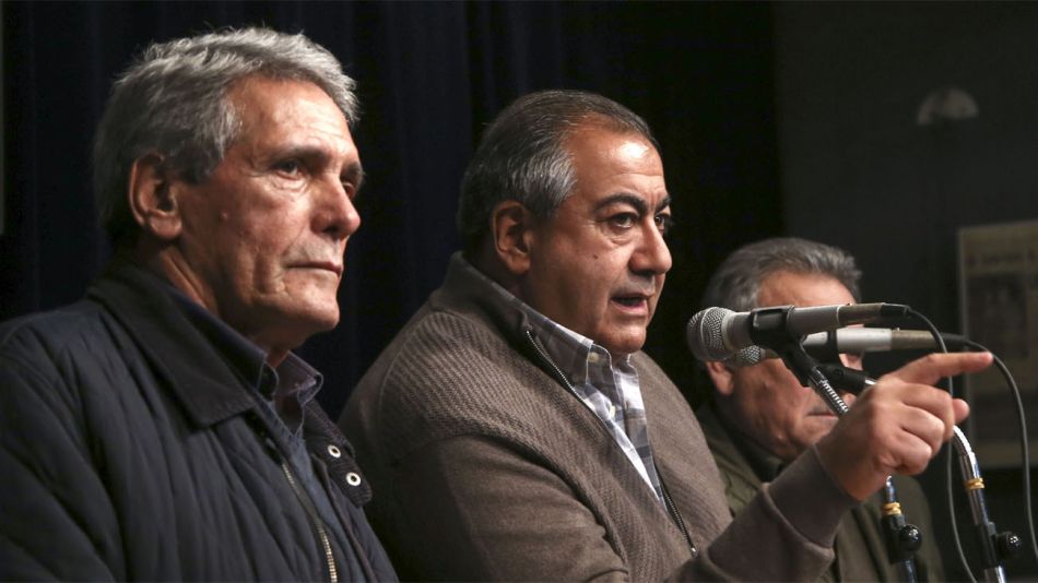 secretarios generales, Héctor Daer y Carlos Acuña.