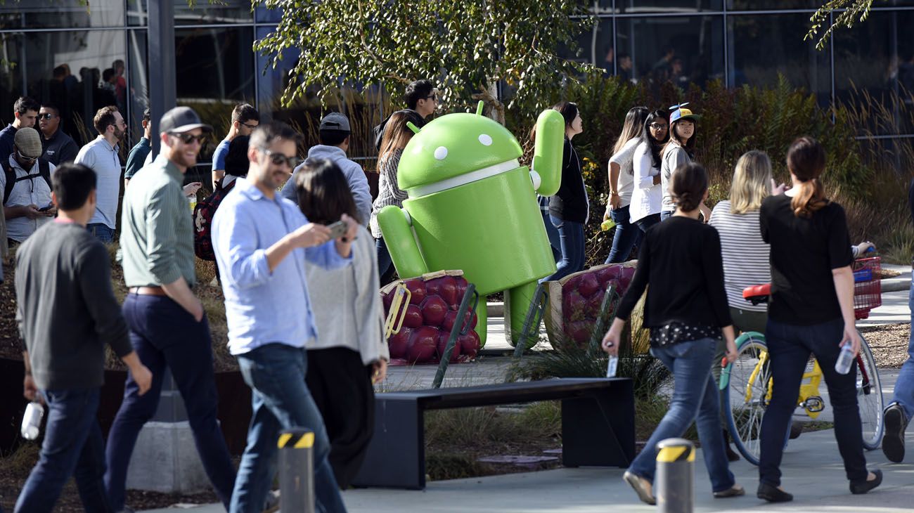 Protesta de empleados de Google contra el acoso laboral.