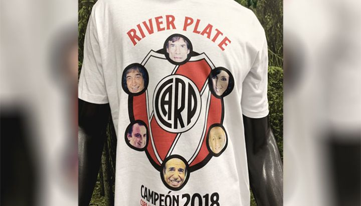Camiseta River