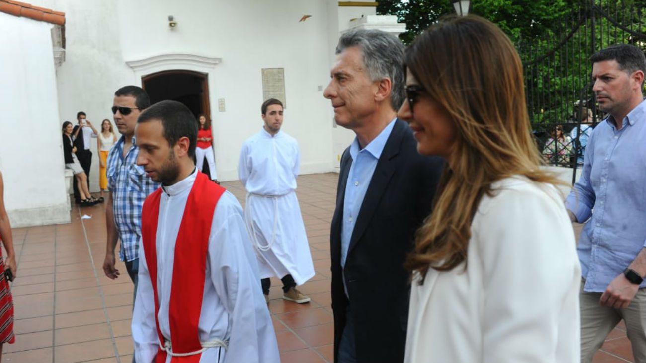 Confirmación de Valentina Barbier, la hija mayor de Juliana Awada.