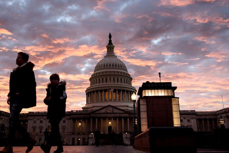 Las llamadas "midterms", elecciones de mitad de mandato, se celebran dos años después de la sorprendente victoria de Donald Trump en las presidenciales y se consideran un sondeo del apoyo al mandatario.