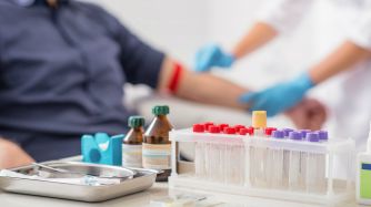 Cómo impactan ciertas enfermedades en la sociedad en su conjunto.