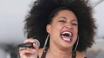 La cantante JJ Thames.