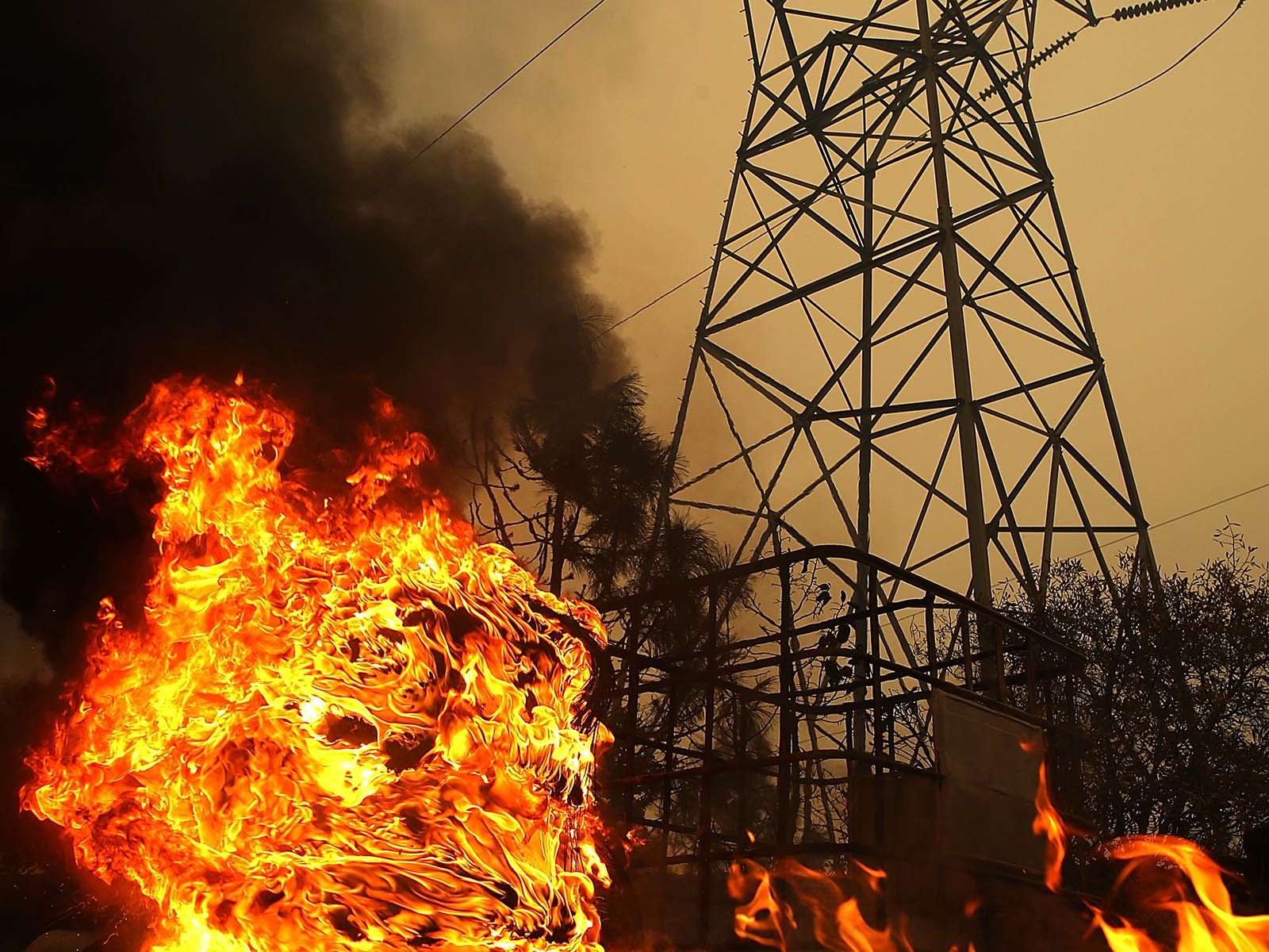 Incendios masivos en Estados Unidos.