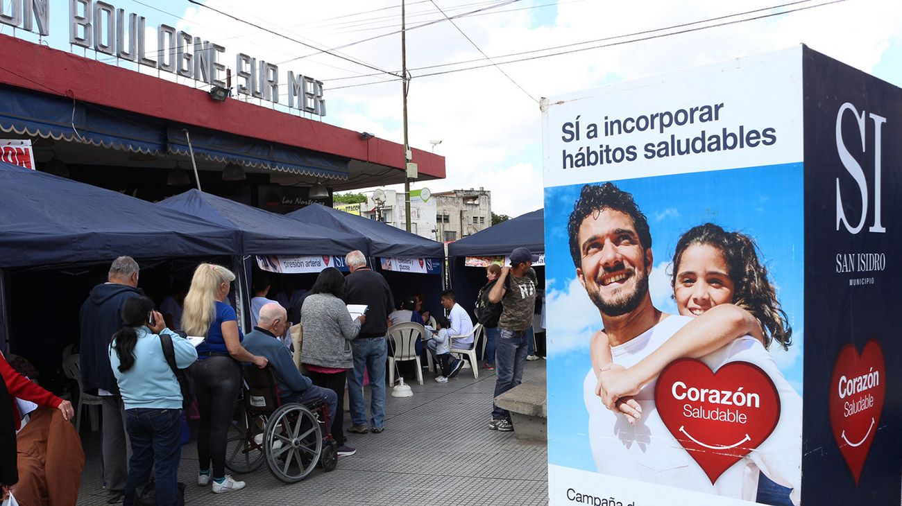 El Municipio de San Isidro lanzó la campaña “Corazón Saludable”: consiste en la instalación de postas sanitarias para que los vecinos se realicen gratis diferentes controles médicos.