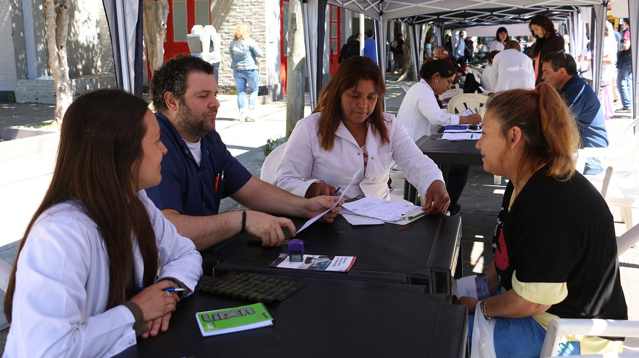 El Municipio de San Isidro lanzó la campaña “Corazón Saludable”: consiste en la instalación de postas sanitarias para que los vecinos se realicen gratis diferentes controles médicos.