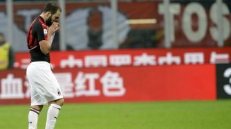 higuain expulsion penal errado milan juventus ap perfilcom