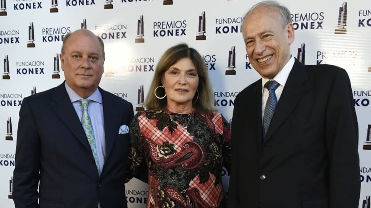 Martín Cabrales, Sofía Neiman y Luis Ovsejevich