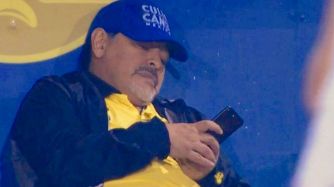 maradona_1115