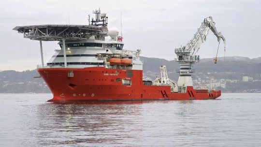 Operativo. El Seabed Constructor seguía ayer con los barridos en la zona 15A-4.