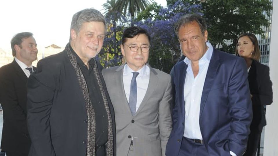 Jorge Fontevecchia, junto a Daniel Hadad.
