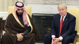 Donald Trump junto a Mohammed bin Salman
