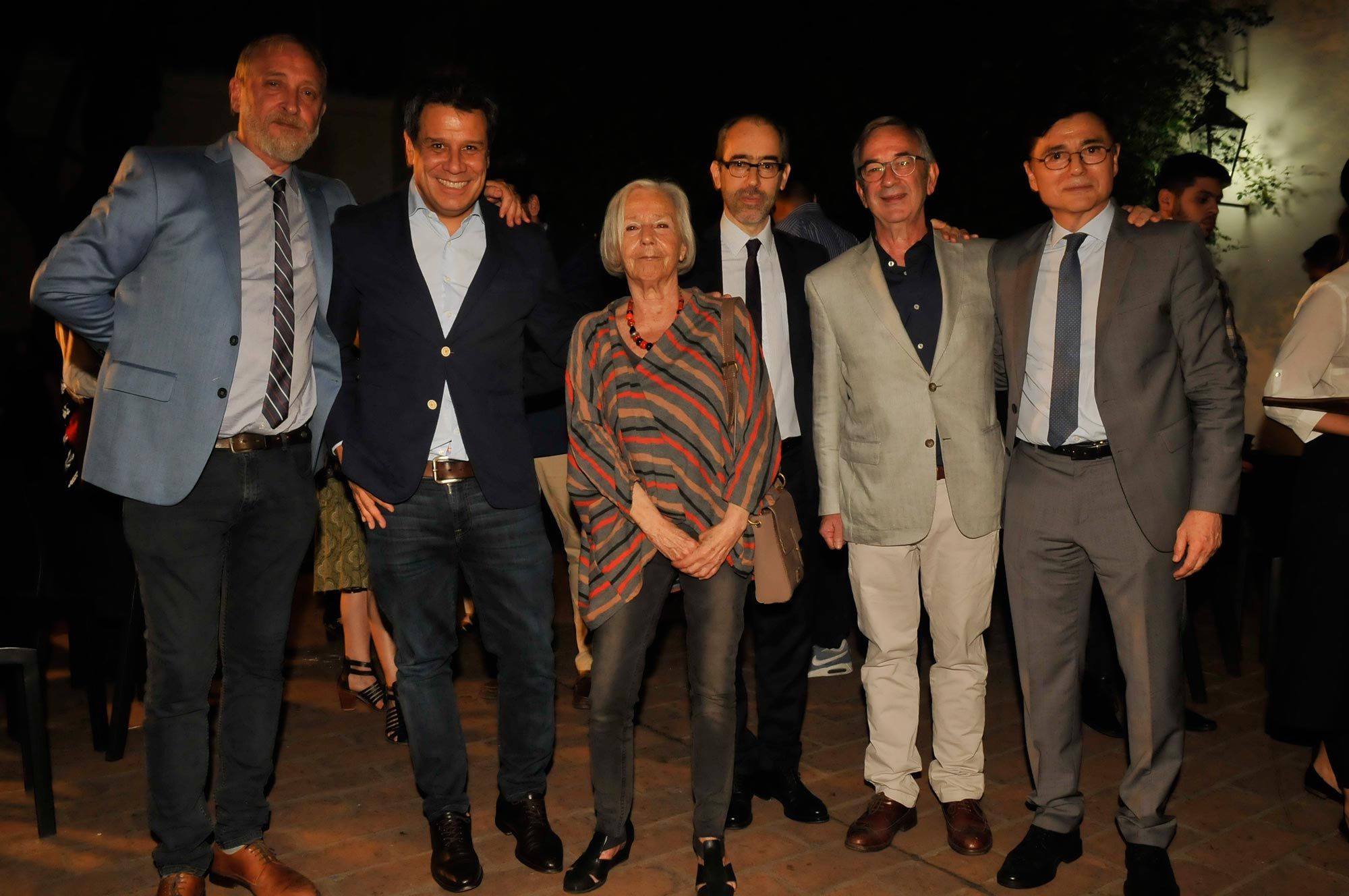 Edi Zunino, Facundo Manes, Beatriz Sarlo, Gustavo González, Jorge Fontevecchia.