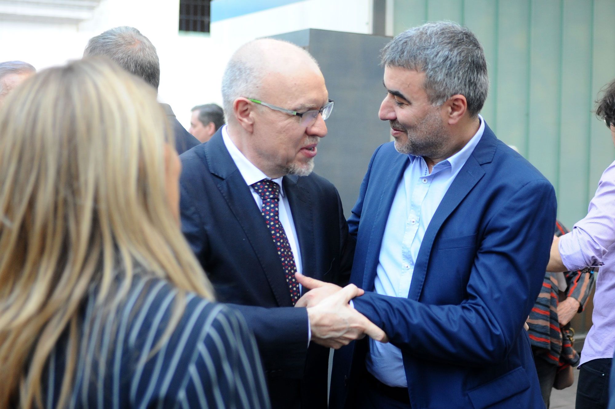 Jorge Fernández Díaz, junto a Javier Calvo.