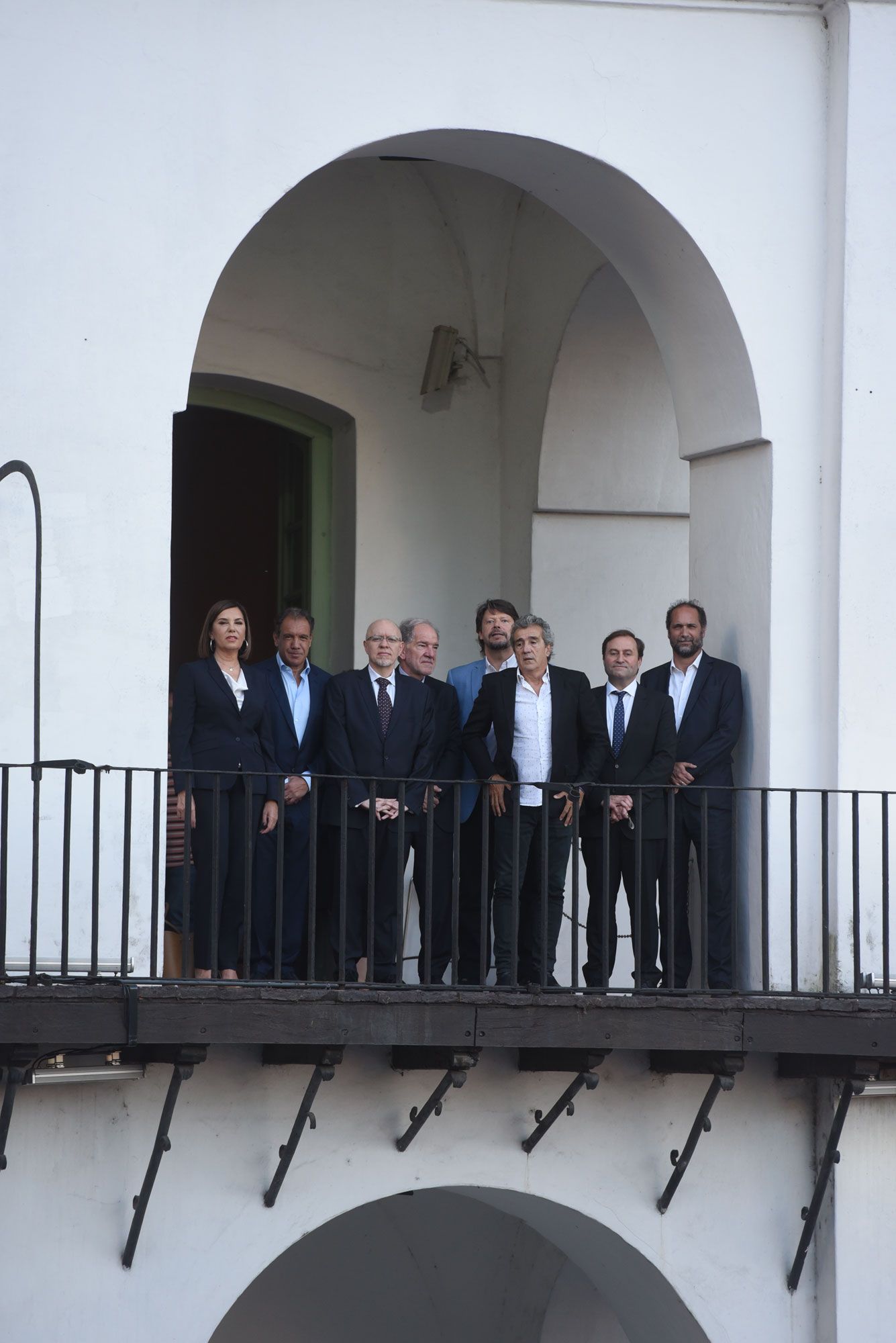 Liliana Parodi, Daniel Hadad, Jorge Fernández Díaz, Héctor D'Amico, Néstor Sclauzero, Carlos Guyot.