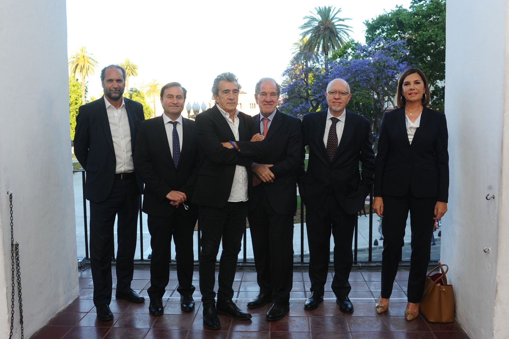 Carlos Guyot, Néstor Sclauzero, Ricardo Roa, Héctor D'Amico, Jorge Fernández Díaz y Liliana Parodi.