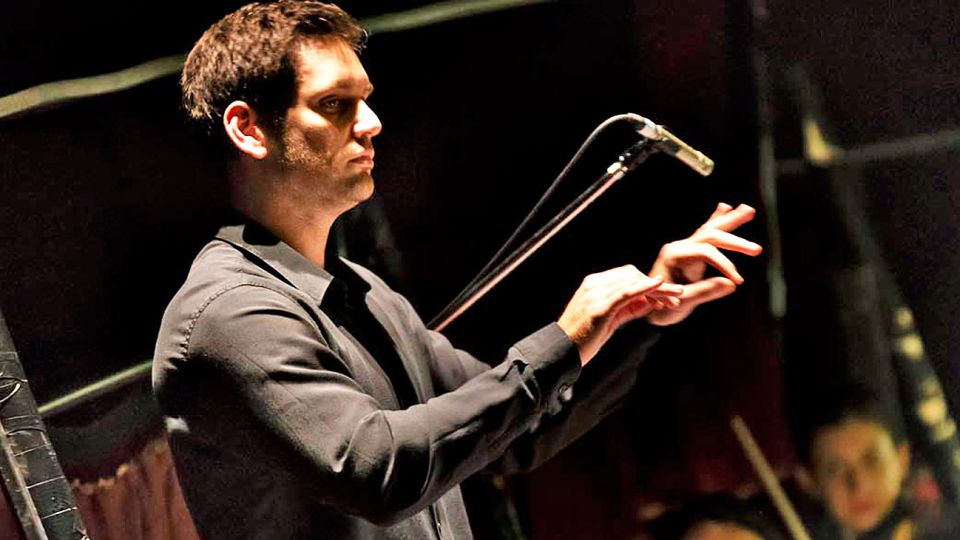 Arte. El director de orquesta cree que hay coincidencias entre lo popular y lo supuestamente culto.