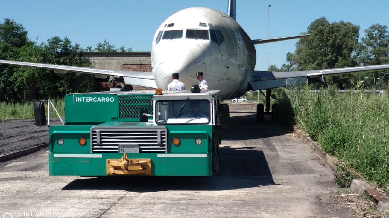 Fuerzas de seguridad civiles y militares se preparan para reemplazar a trabajadores en puntos críticos de la logística aeronáutica.