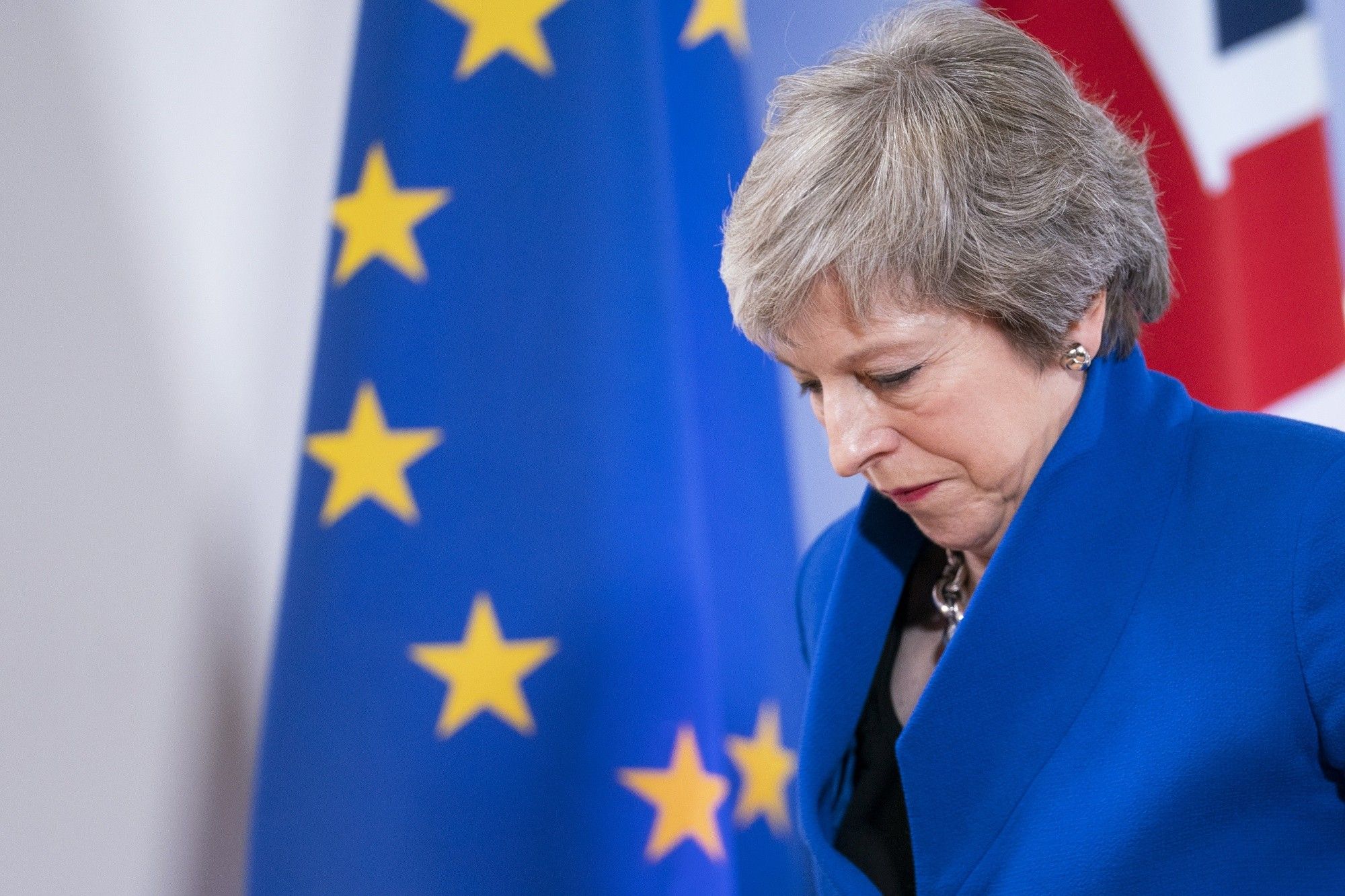 UK Prime Minister Theresa May Formalizes Brexit Agreement