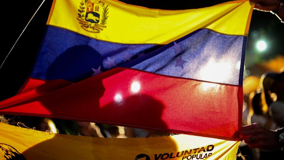 Voters Cast Their Ballots For Unofficial Plebiscite As Maduro Tries To Rewrite Constitution