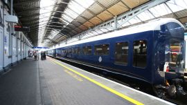 Trenes imperdibles para hacer tres recorridos de ensueño por Gran Bretaña, Gales, Escocia e Irlanda.